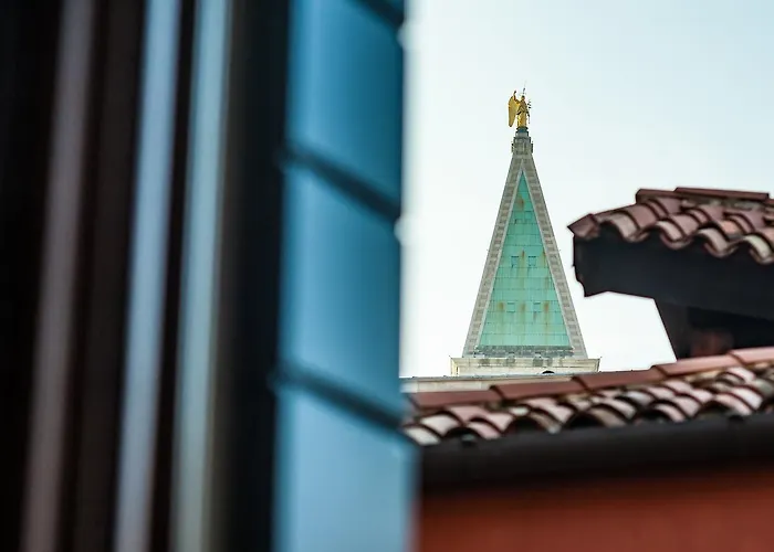 Апартаменты Moon Or Dama